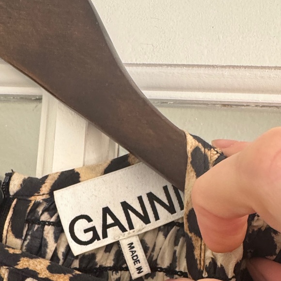 Ganni size 38 Leopard Print Peplum Top - Beige & Black - Picture 2 of 3